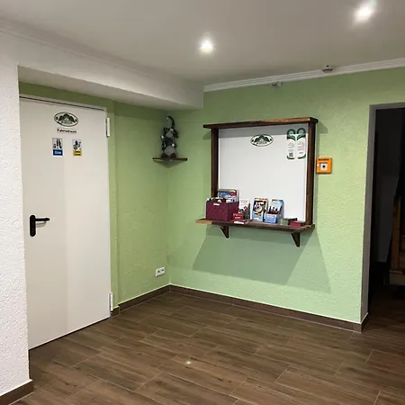 Oliver Apartment *